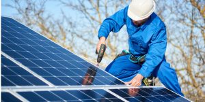 Installation Maintenance Panneaux Solaires Photovoltaïques à Poilly-sur-Serein